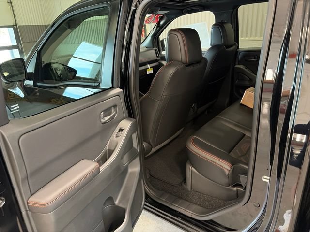New 2026 Nissan Frontier PRO-4X w/ Pro Premium Package AWD/4WD image 12