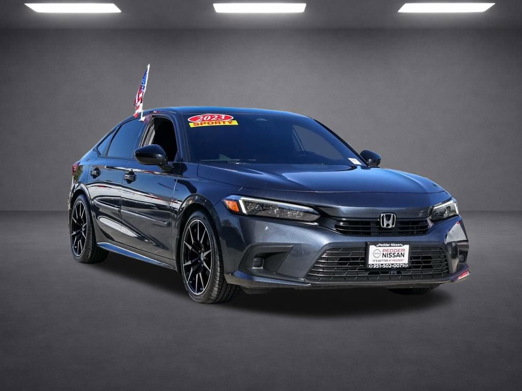 Used 2023 Honda Civic Sport image 2