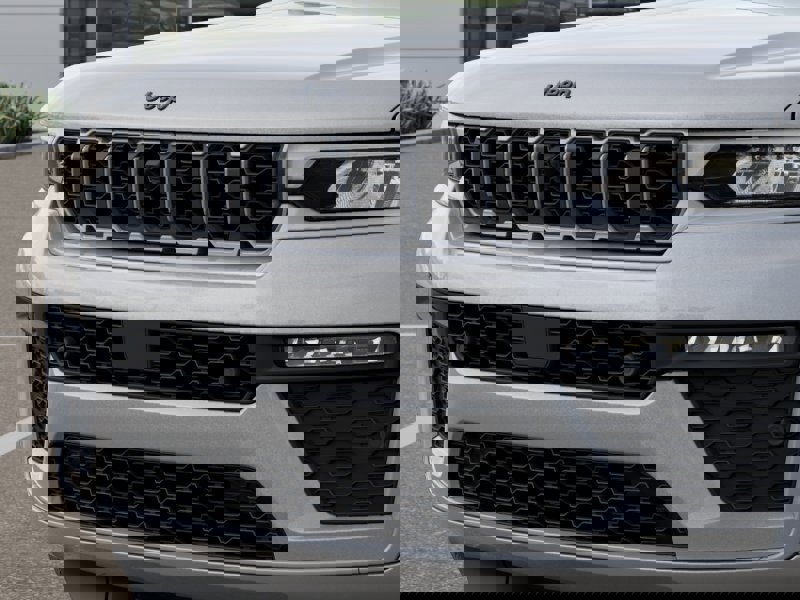 New 2026 Jeep Grand Cherokee Limited image 11