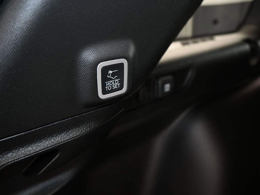 New 2026 Jeep Grand Cherokee Laredo X AWD/4WD image 38