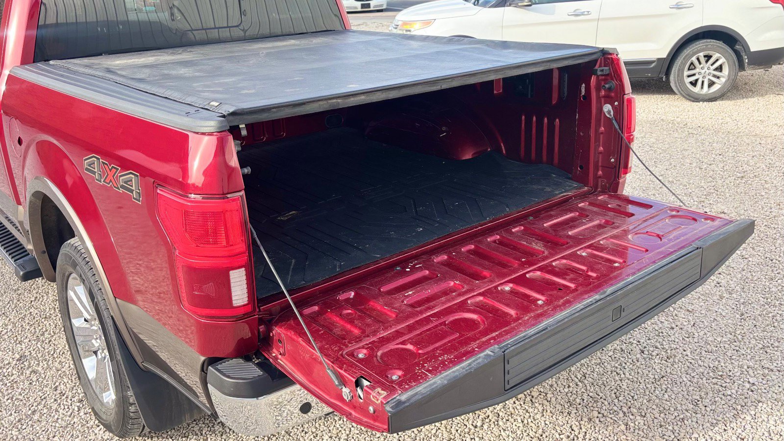 Certified 2019 Ford F150 Lariat w/ Equipment Group 502A Luxury image 7