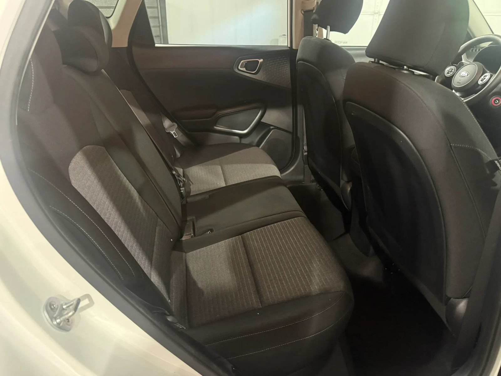Used 2020 Kia Soul S FWD image 31