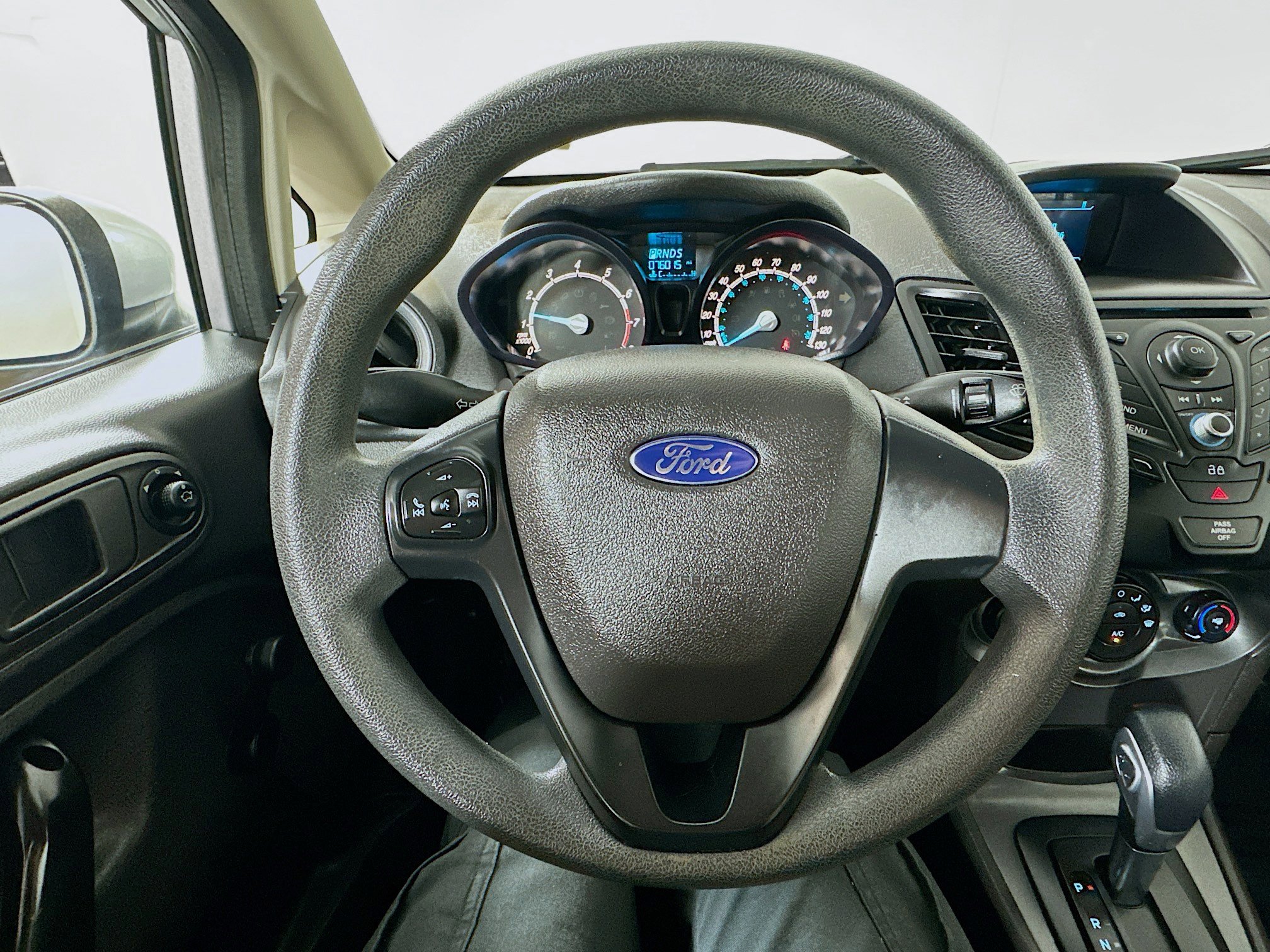 Used 2014 Ford Fiesta S FWD image 11