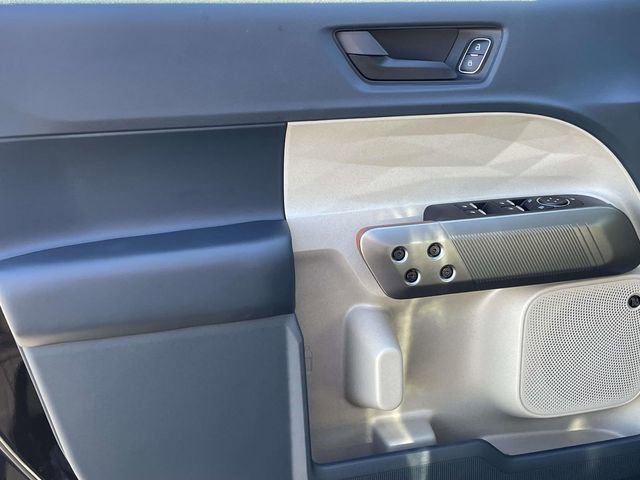 New 2026 Ford Maverick Lariat w/ 4K Tow Package AWD/4WD image 13