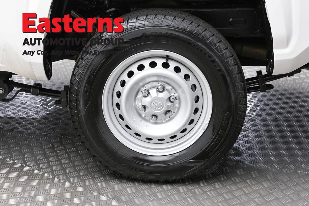 Used 2024 Toyota Tacoma SR RWD image 8
