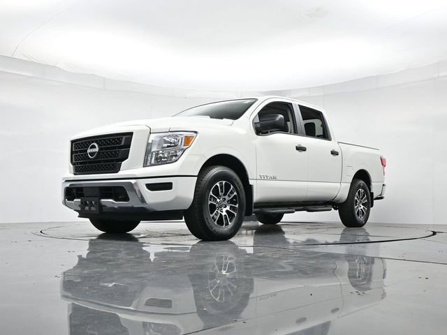 Used 2024 Nissan Titan SV w/ Accessory Utility Package image 36