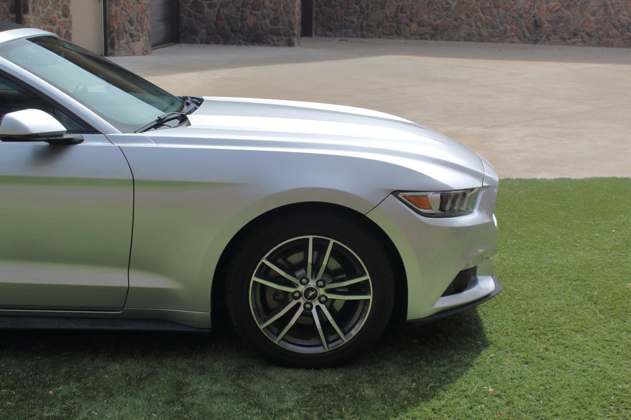 Used 2017 Ford Mustang Premium image 14