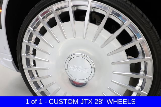 Used 2026 Cadillac Escalade V image 6