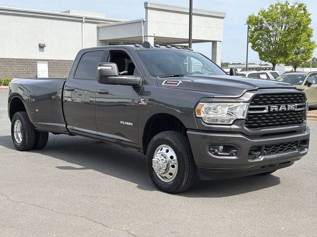 Used 2024 RAM 3500 Big Horn w/ Sport Appearance Package image 15