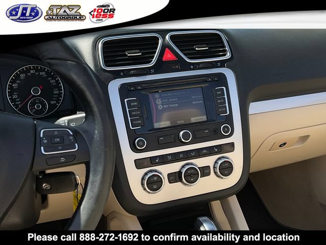 Used 2014 Volkswagen Eos Komfort FWD image 20