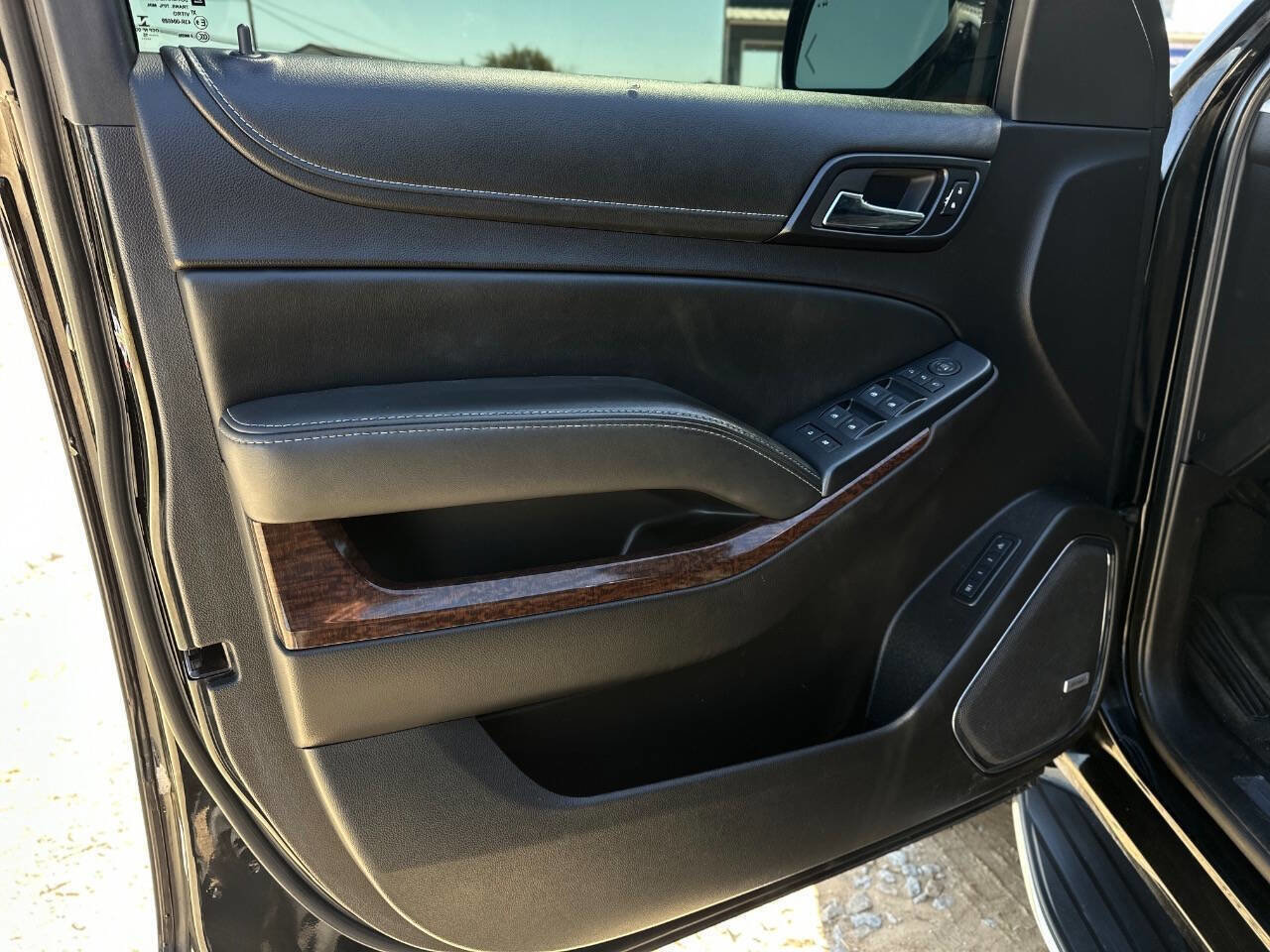 Used 2015 GMC Yukon XL SLT w/ Open Road Package image 19