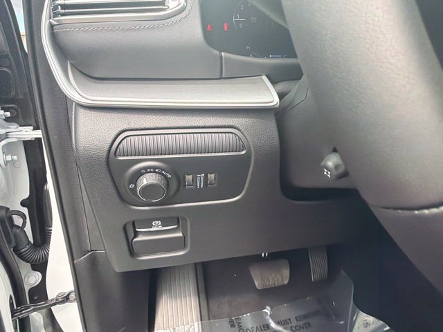 New 2026 Jeep Grand Wagoneer Limited AWD/4WD image 27
