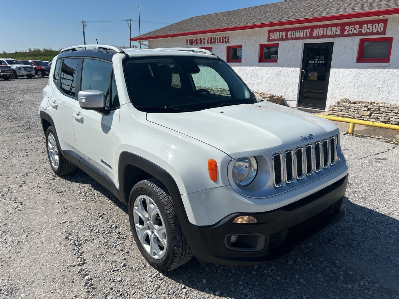 Used 2016 Jeep Renegade Limited image 1