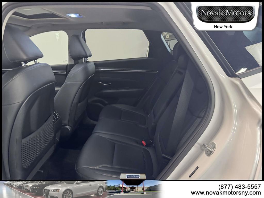 Used 2023 Hyundai Tucson SEL w/ Convenience Package AWD/4WD image 11