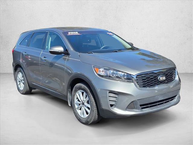 Used 2019 Kia Sorento L FWD image 3