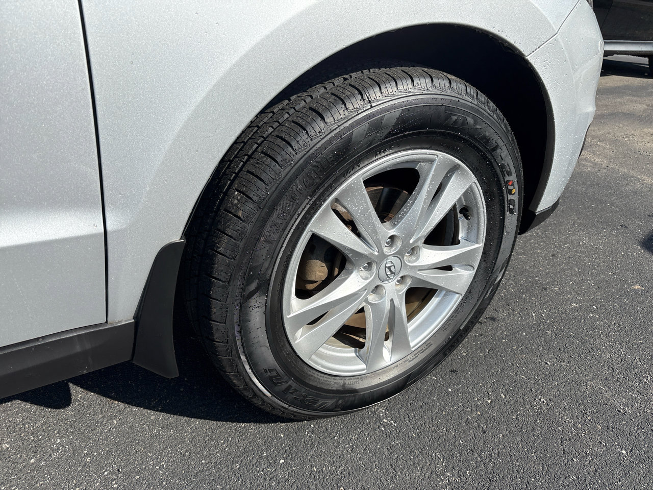 Used 2011 Hyundai Santa Fe SE image 21