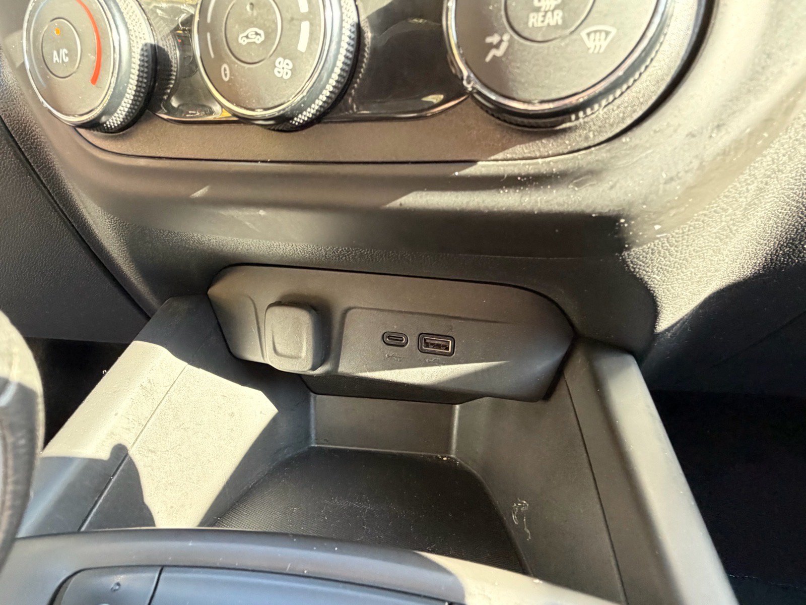 Used 2024 Chevrolet Trax LS w/ Driver Confidence Package FWD image 32