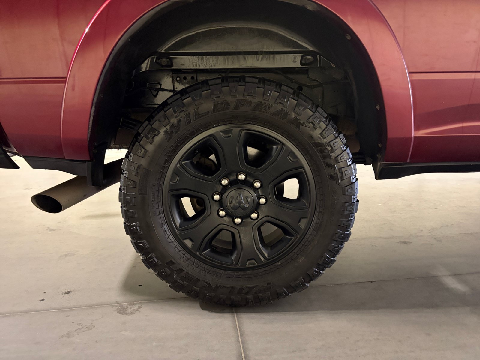 Used 2022 RAM 3500 Limited w/ Safety Group AWD/4WD image 21