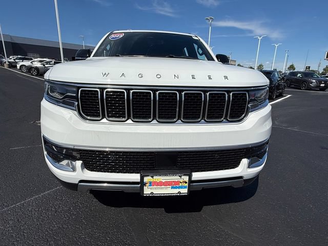 Used 2023 Jeep Wagoneer Series III w/ Preferred Equipment Group AWD/4WD image 38