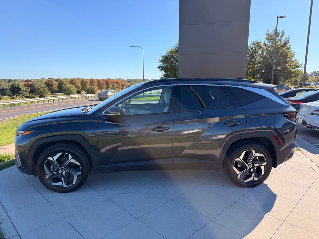 Used 2022 Hyundai Tucson Limited AWD/4WD image 5