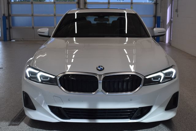 Used 2026 BMW 330i xDrive Sedan AWD/4WD image 3