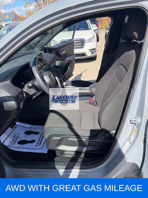 Used 2024 Honda HR-V Sport image 10