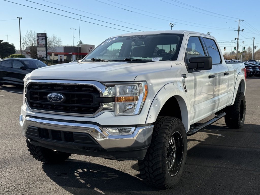 Used 2022 Ford F150 XLT w/ Equipment Group 301A Mid image 4