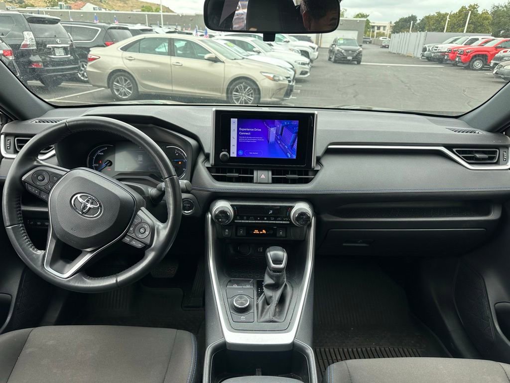 Used 2024 Toyota RAV4 SE w/ Convenience Package AWD/4WD image 10