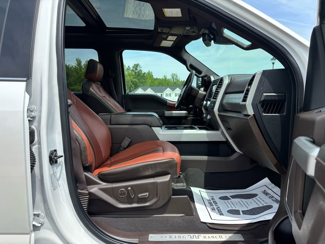Used 2019 Ford F350 King Ranch w/ King Ranch Ultimate Package AWD/4WD image 34