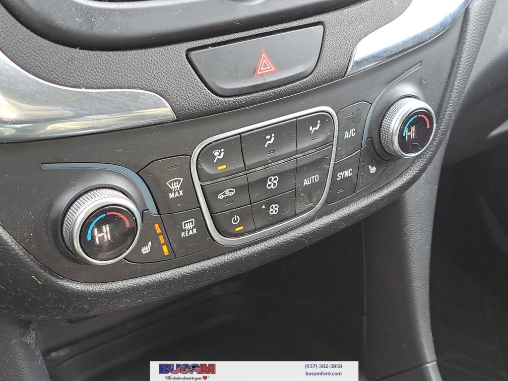 Used 2019 Chevrolet Equinox LT w/ Driver Convenience Package image 21