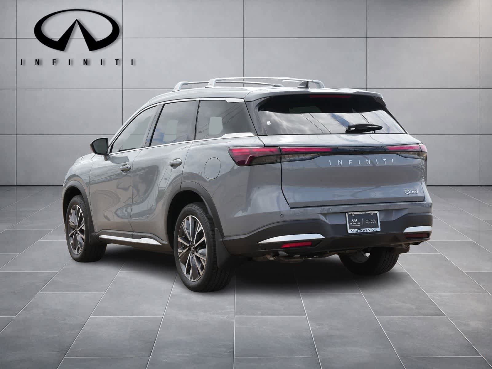Used 2026 INFINITI QX60 Luxe w/ Cargo Package FWD image 5