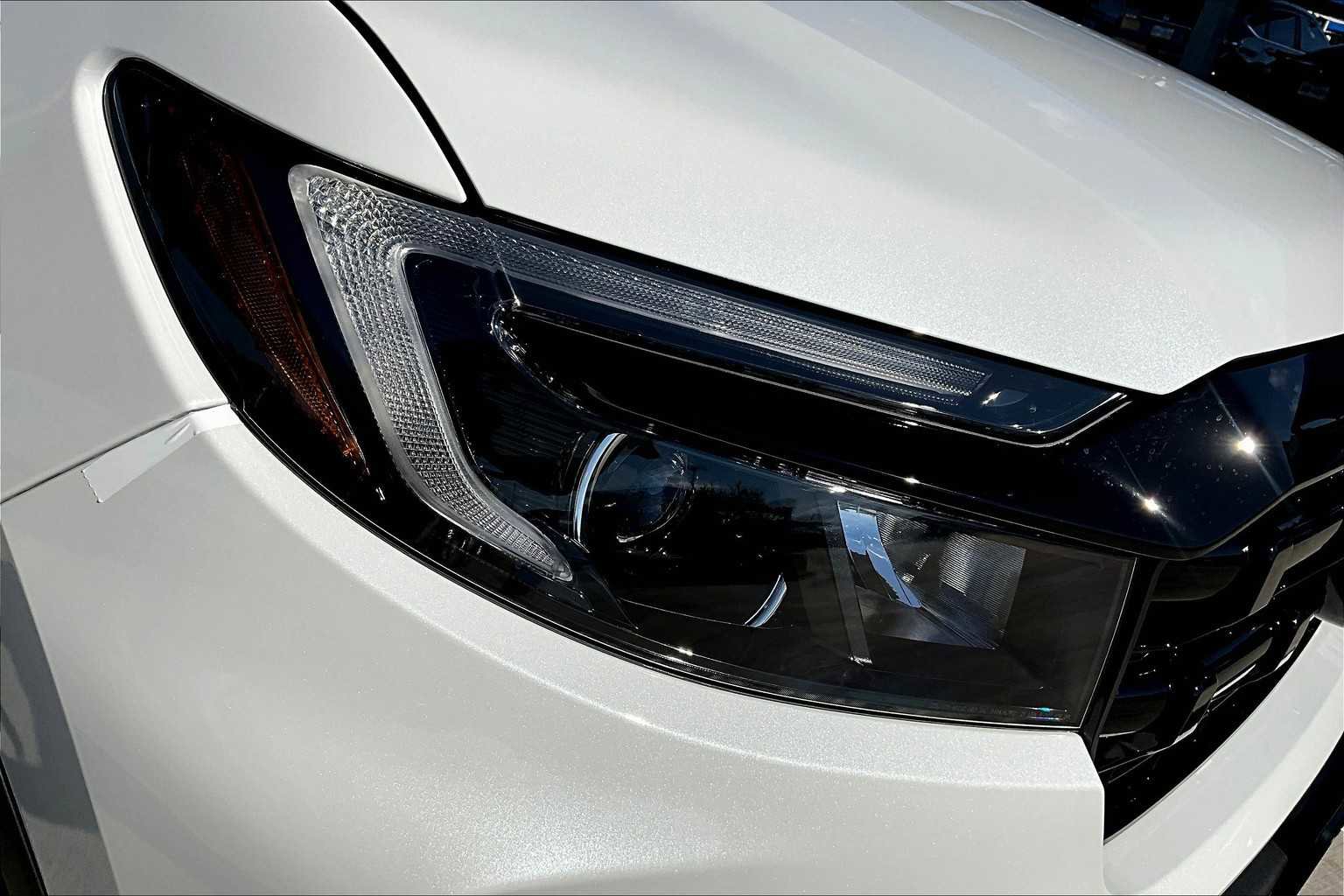 New 2026 Honda Ridgeline Black Edition image 13
