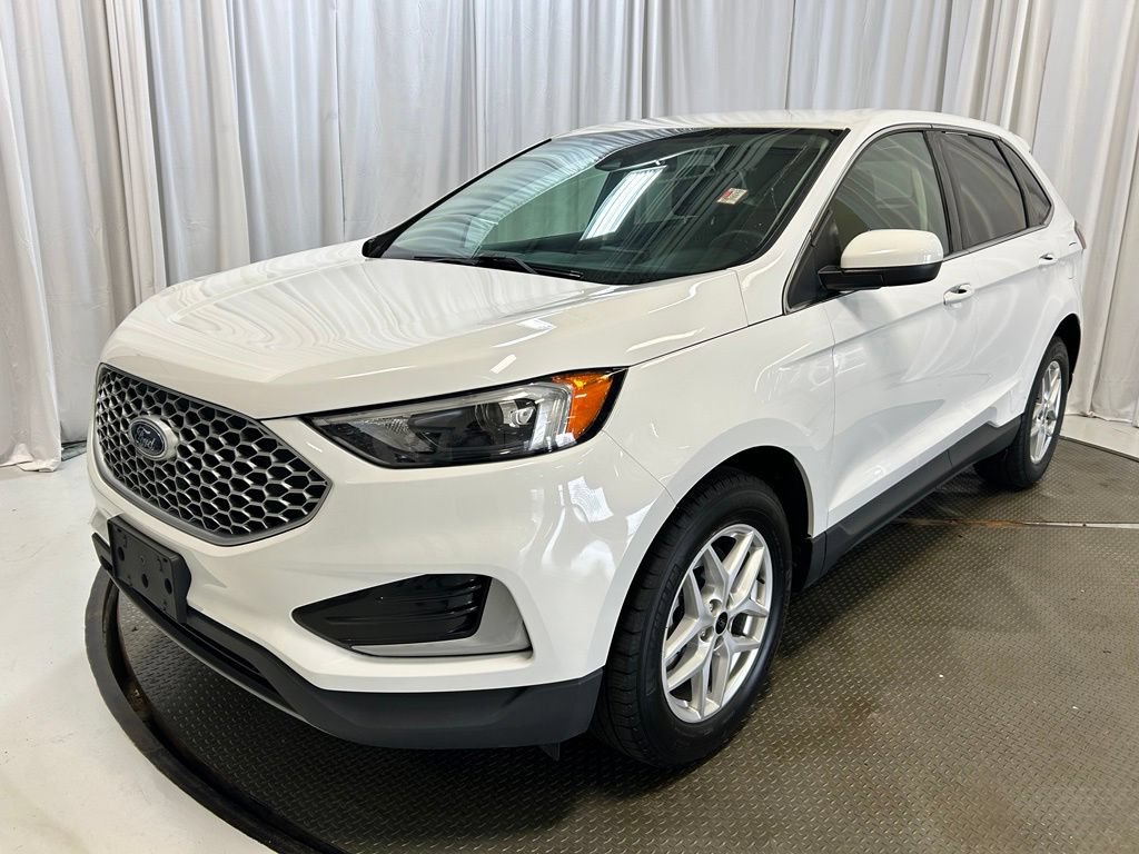 Used 2024 Ford Edge SEL AWD/4WD image 25