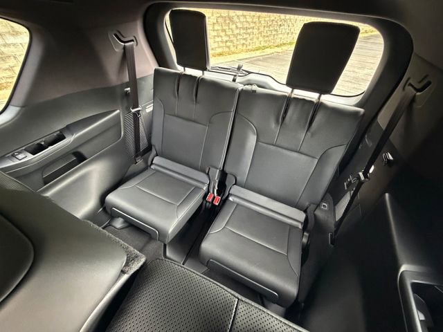 New 2026 Lexus LX 600 4WD w/ Interior Upgrade Package image 31