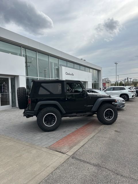 Used 2016 Jeep Wrangler Rubicon w/ Power Convenience Group image 6