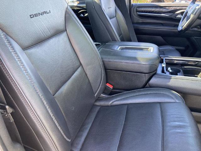 Used 2022 GMC Yukon Denali w/ Denali Reserve Package image 25