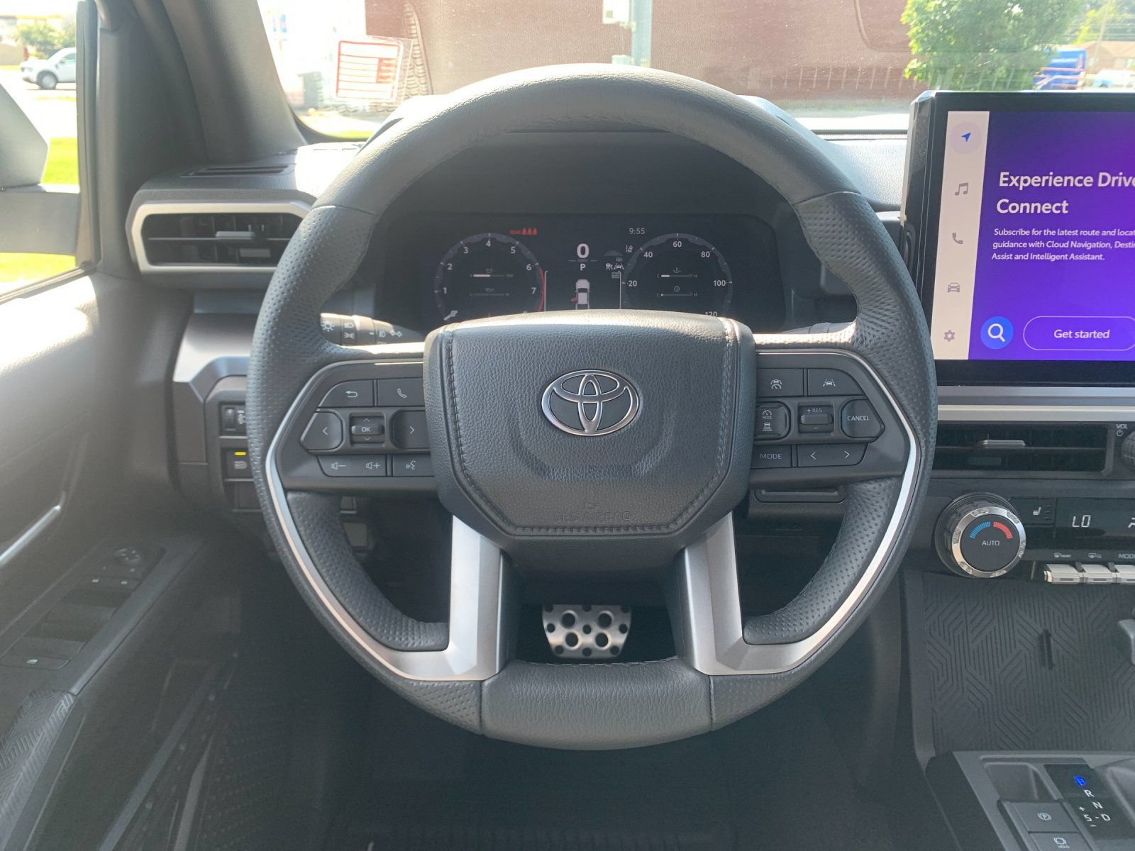 Used 2025 Toyota Tacoma TRD Sport AWD/4WD image 27