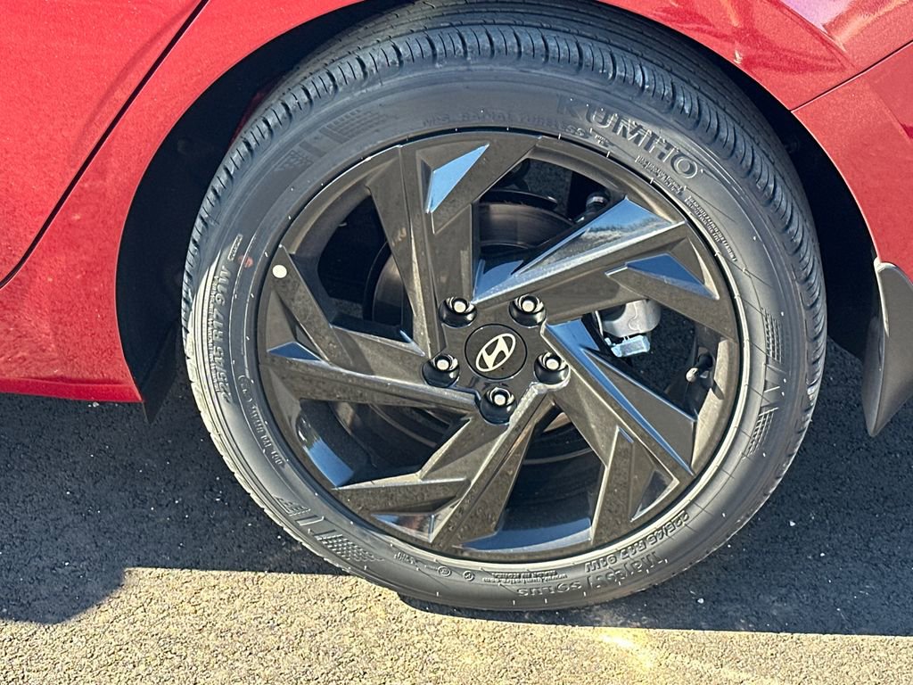 New 2026 Hyundai Elantra Sport image 19