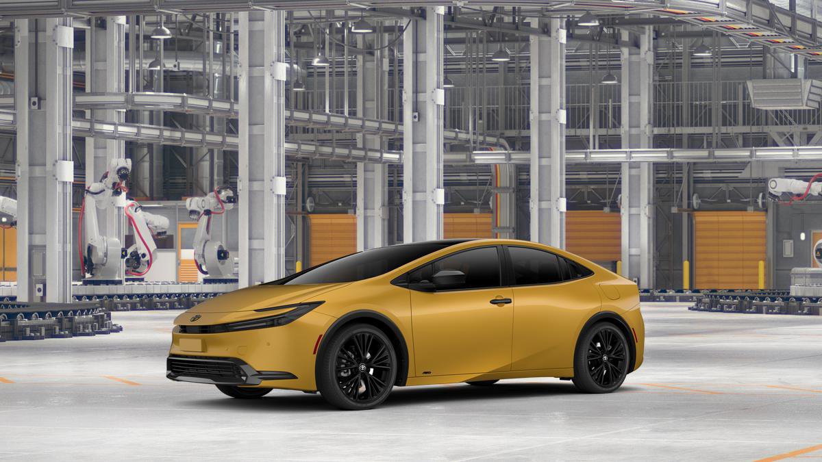 New 2026 Toyota Prius AWD image 2
