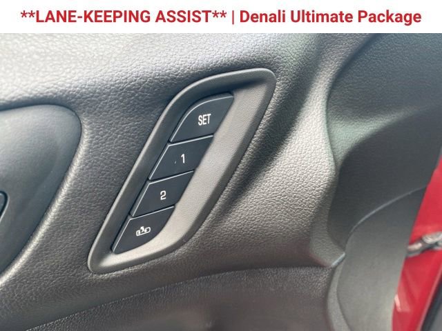 Used 2023 GMC Acadia Denali w/ Denali Ultimate Package FWD image 12