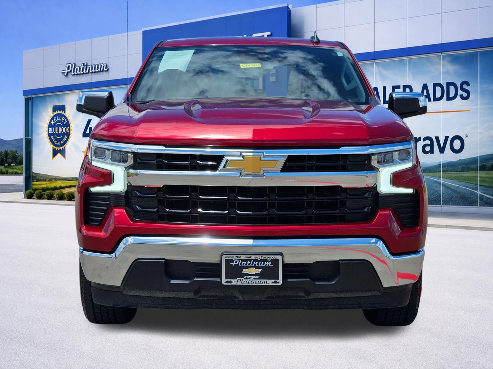 Used 2024 Chevrolet Silverado 1500 LT RWD image 6