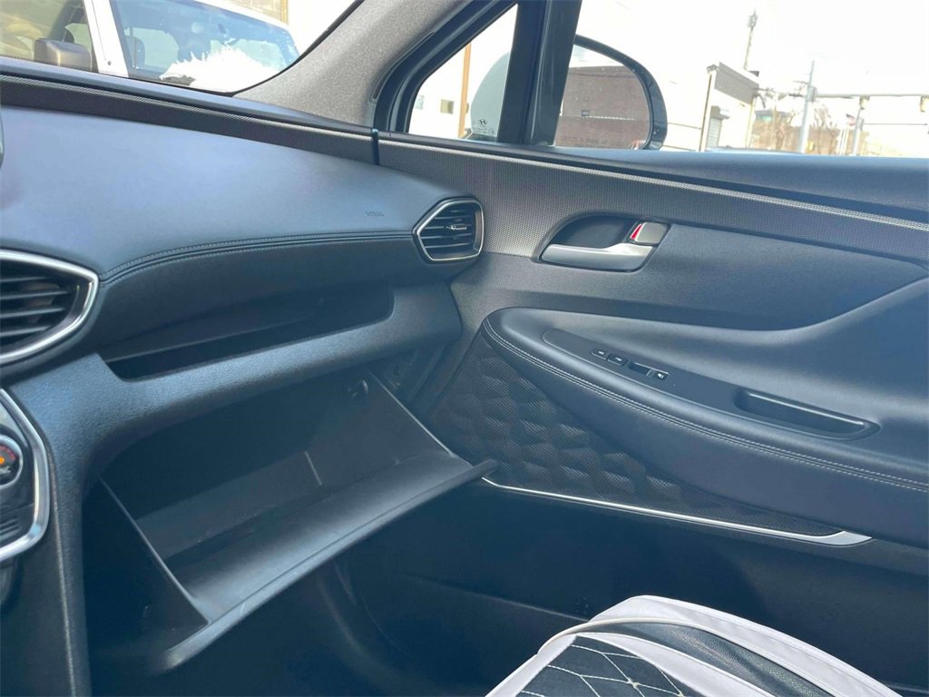 Used 2020 Hyundai Santa Fe Limited image 34