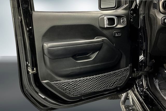 Used 2018 Jeep Wrangler Unlimited Sport S image 19