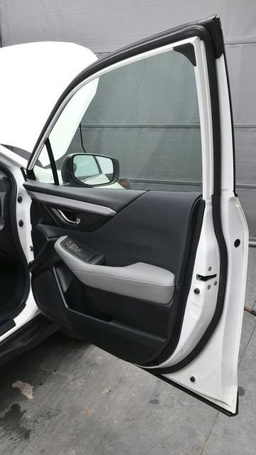 Used 2021 Subaru Outback Premium image 19