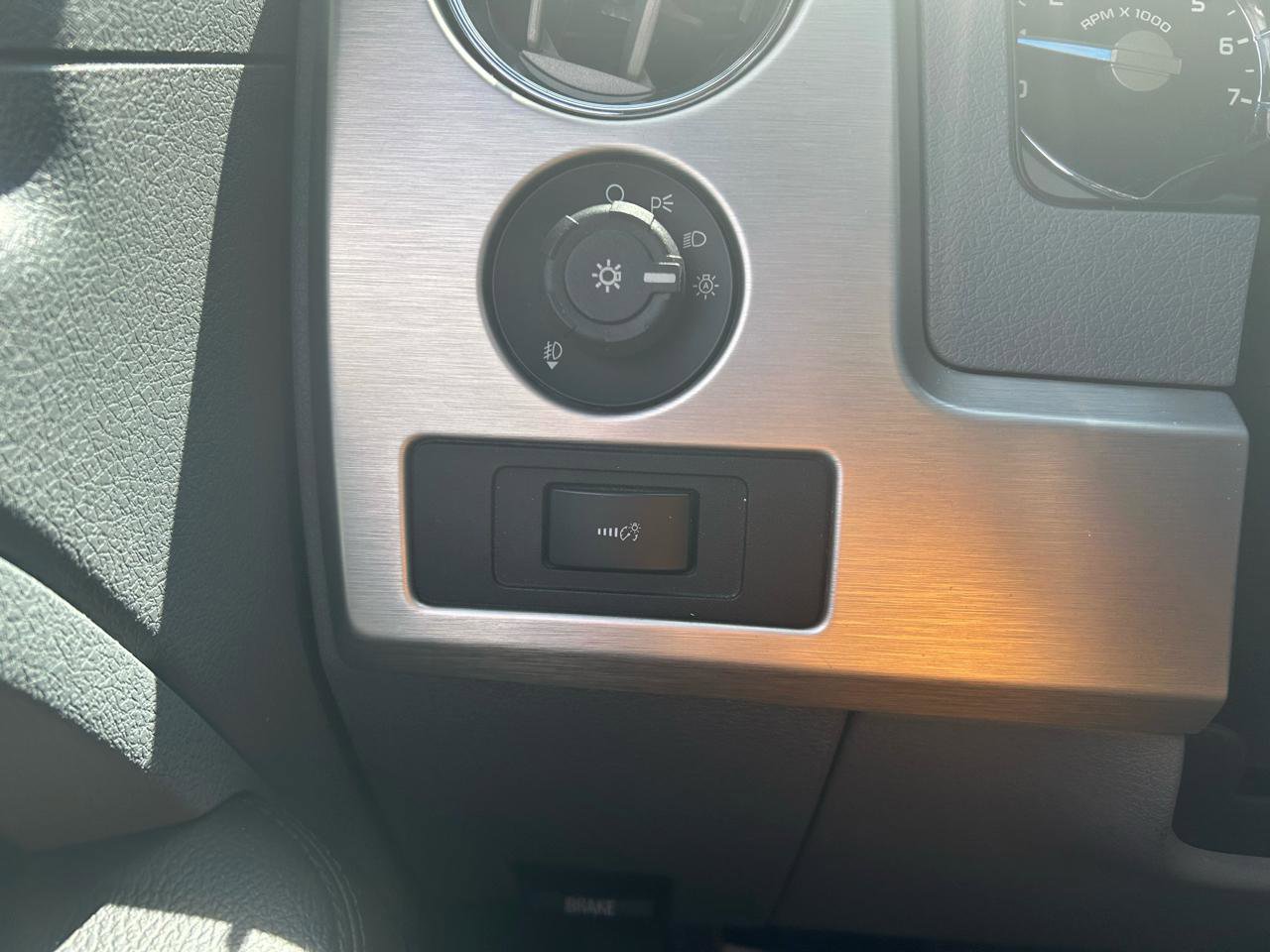 Used 2011 Ford F150 Platinum AWD/4WD image 26