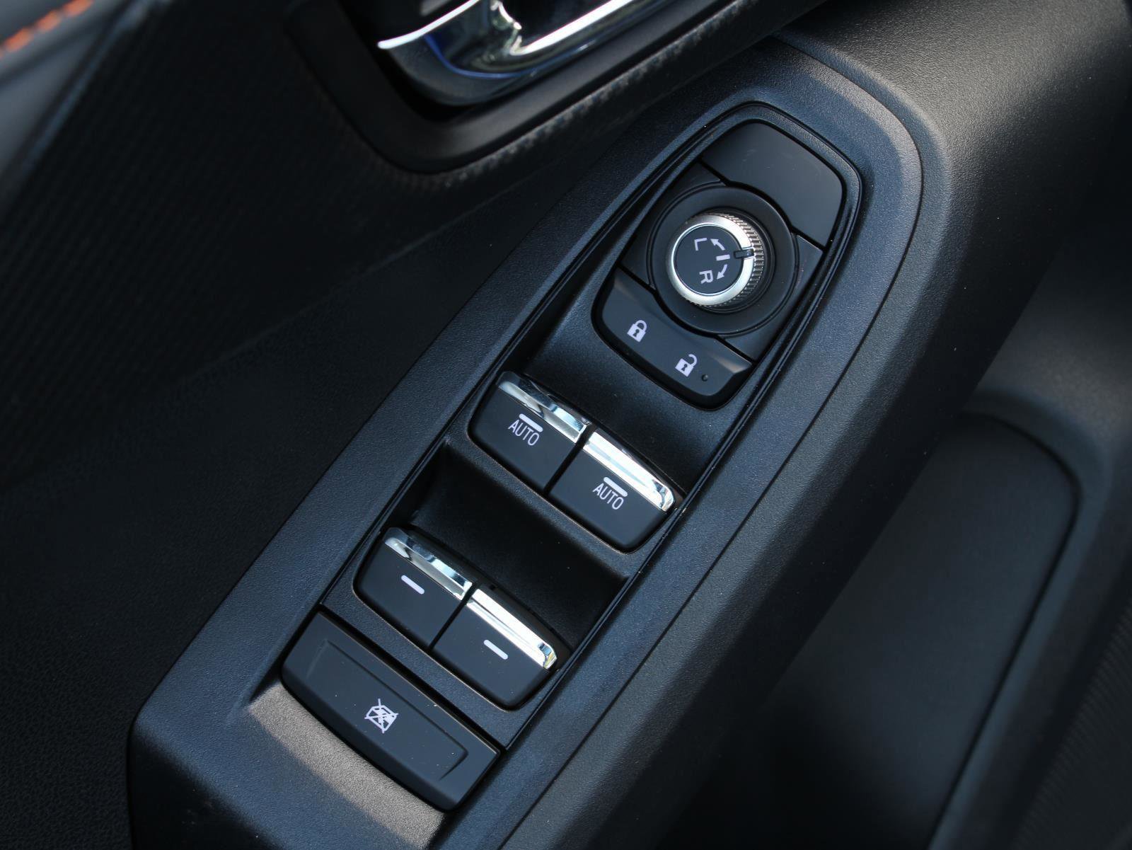 New 2025 Subaru Crosstrek 2.5i Limited w/ Popular Package #4A image 14