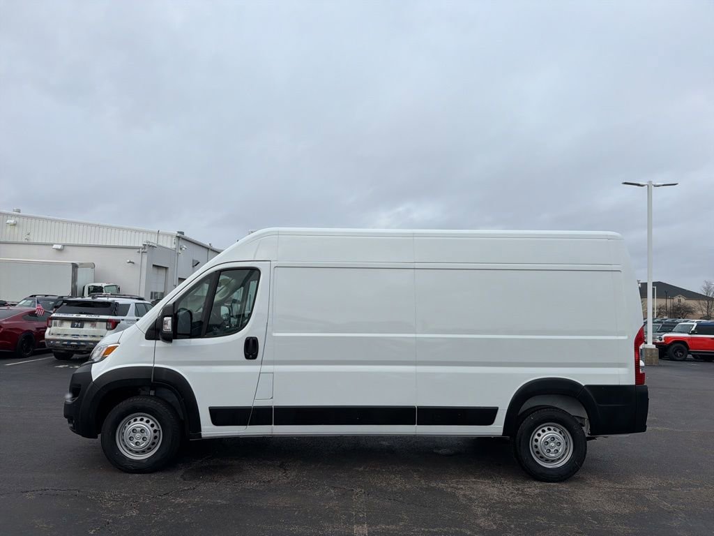 Used 2024 RAM ProMaster 2500 image 4