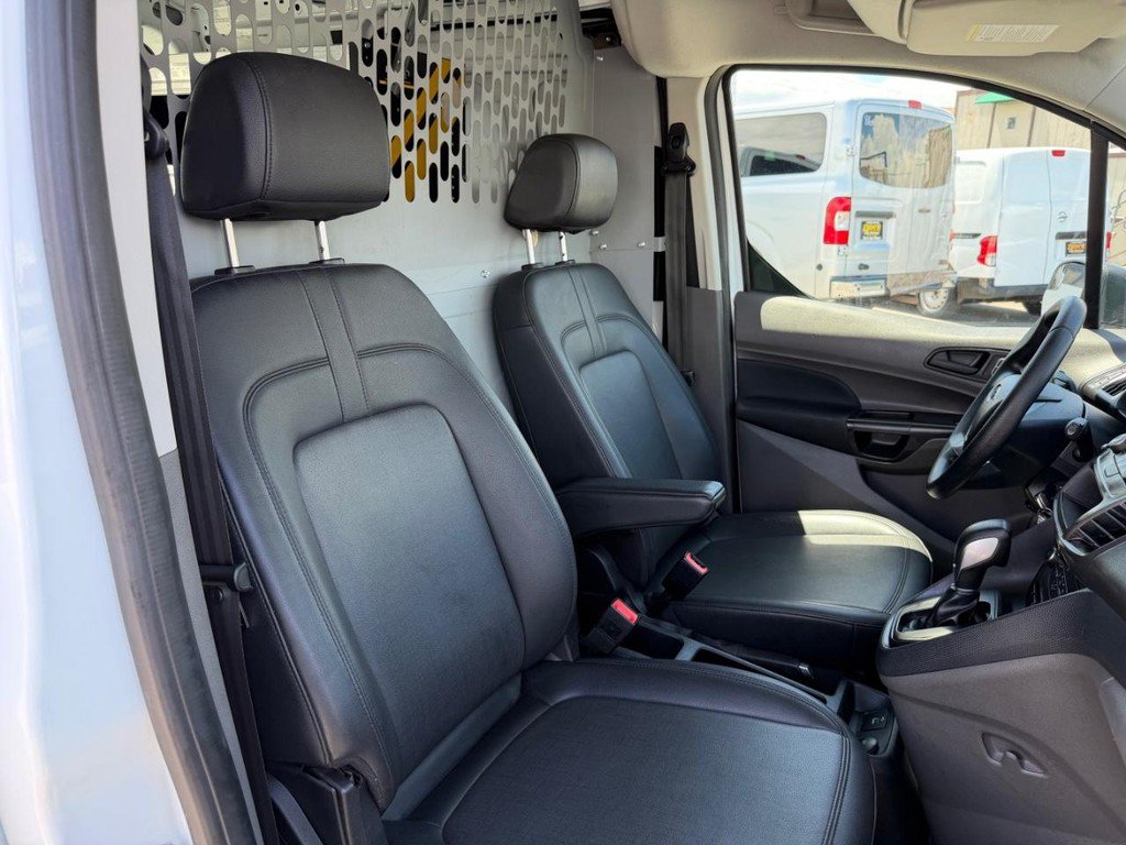 Used 2022 Ford Transit Connect XL FWD image 30