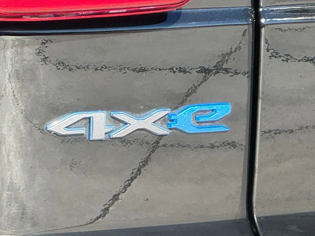 Used 2022 Jeep Wrangler Unlimited Rubicon 4xe w/ Cold Weather Group image 13