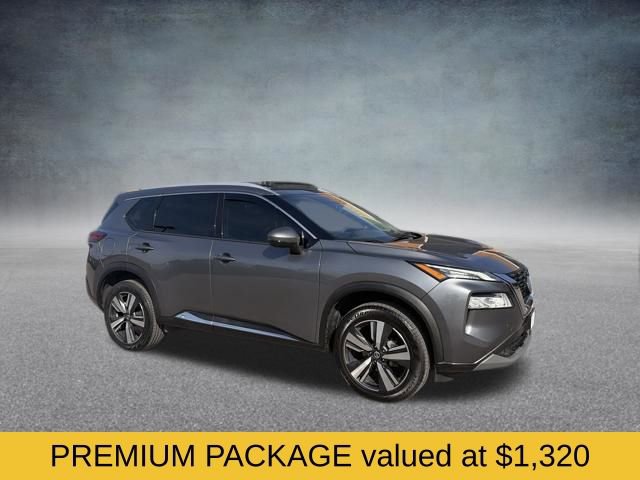 Used 2021 Nissan Rogue SL w/ Premium Package image 2